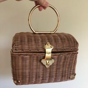 Vintage 1950’s picnic-basket-inspired purse